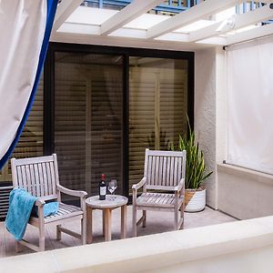 King Room Courtyard View